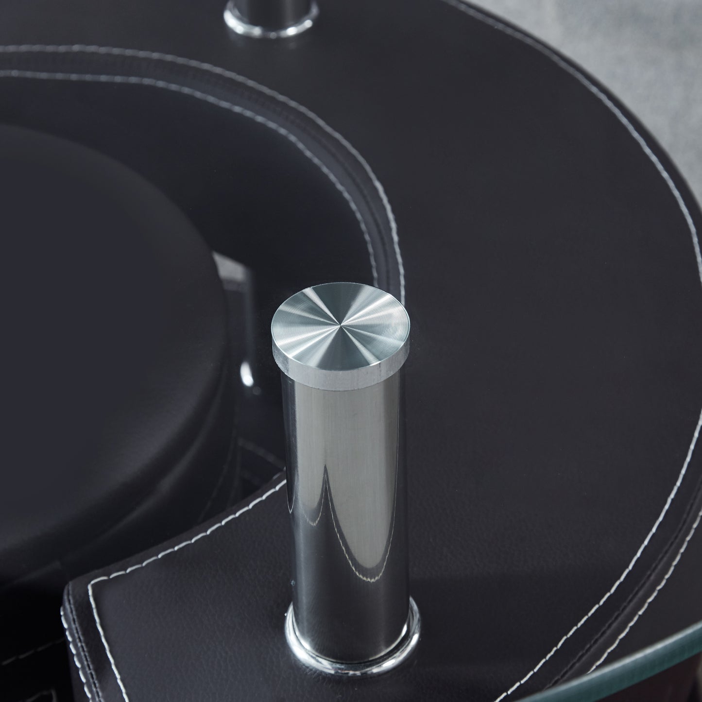 CT255 Oval Coffee Table with 2 Storage Stools