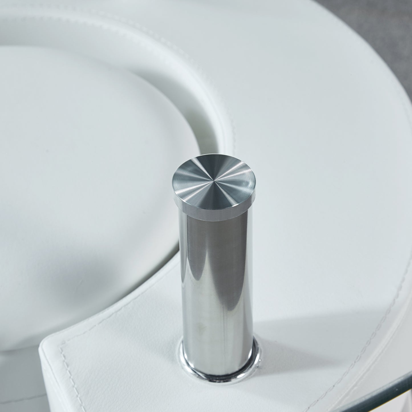 CT255 Oval Coffee Table with 2 Storage Stools