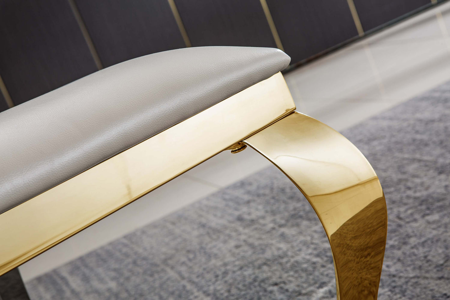 DCK68 Set of 2 Leatherette Dining Chair