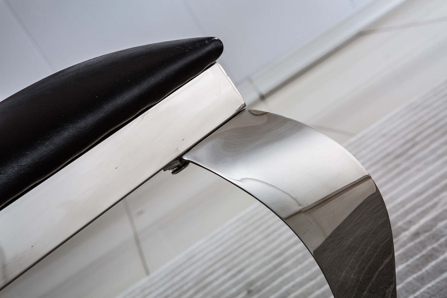 DCK68 Set of 2 Leatherette Dining Chair