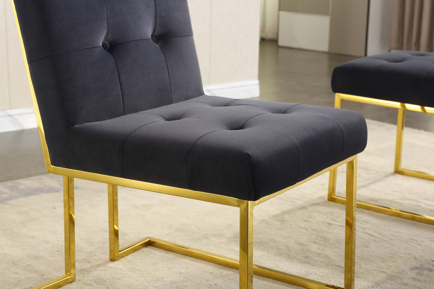 DCK69 Set of 2 Velvet Dining Chair