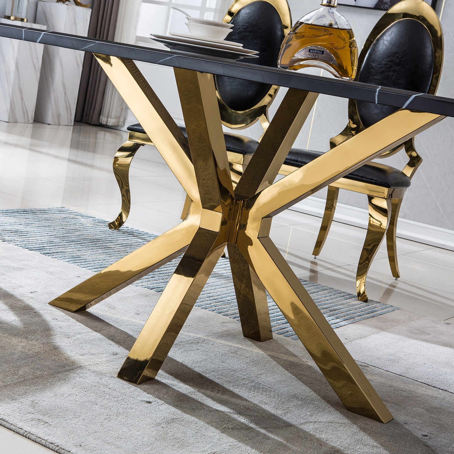 DT201 High-Quality Marble Top Dining Table with Gold/Silver Base