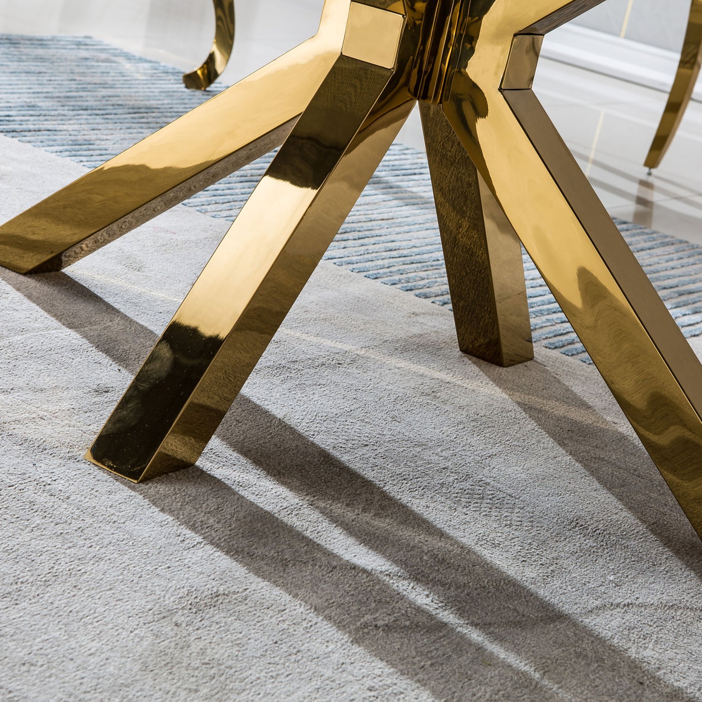 DT201 High-Quality Marble Top Dining Table with Gold/Silver Base