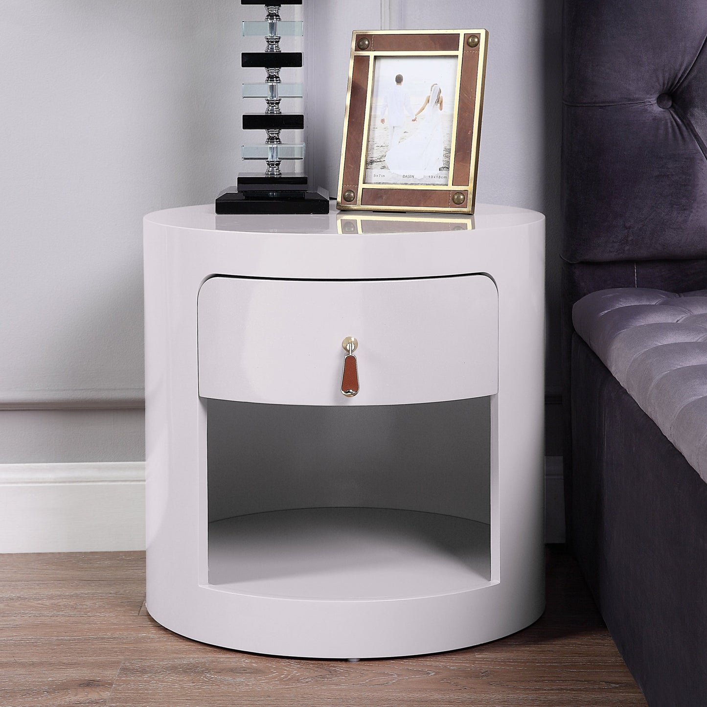 NS002IV Ivory Lacquer Plywood Night Stand
