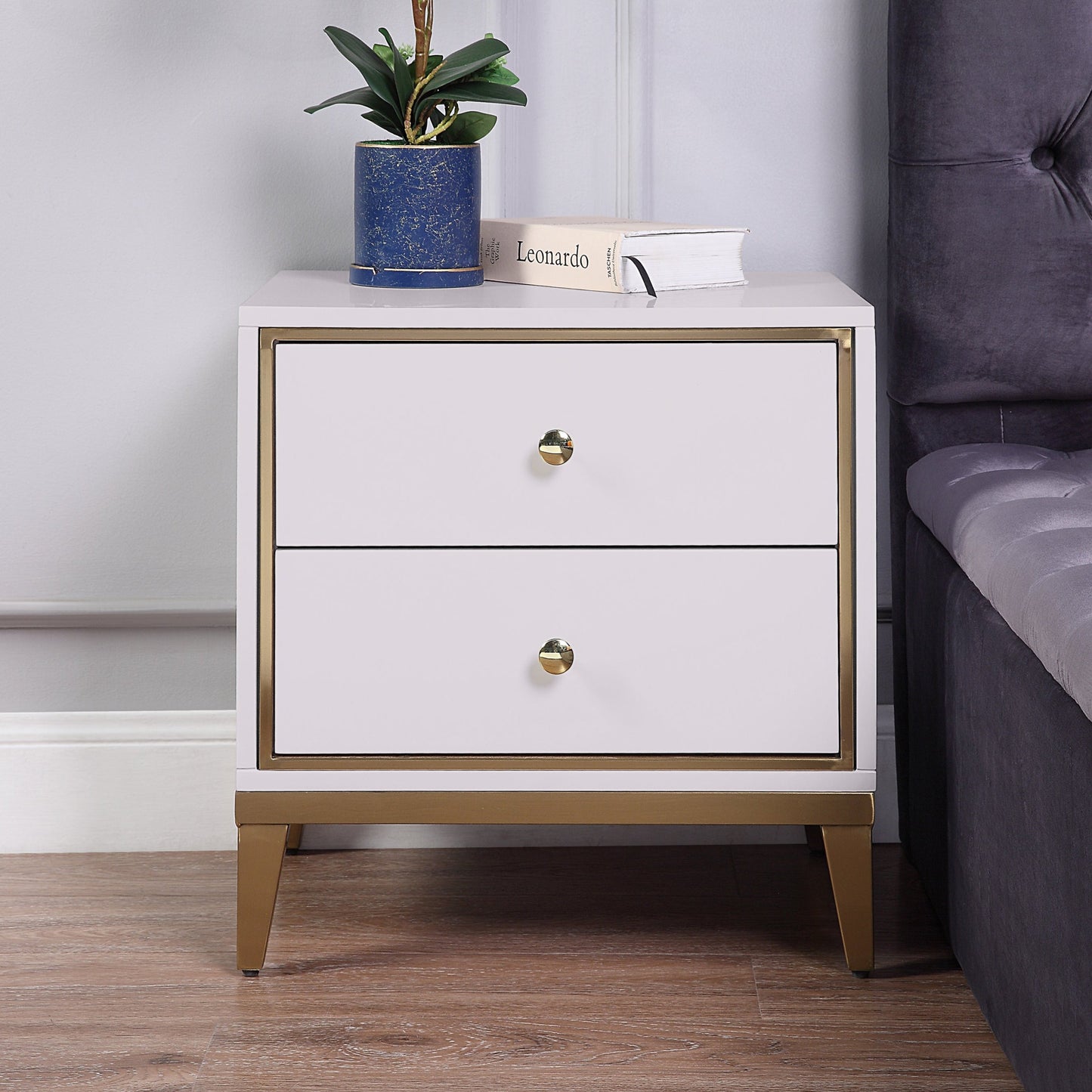 NS003IV Elegant Ivory Lacquer Night Stand